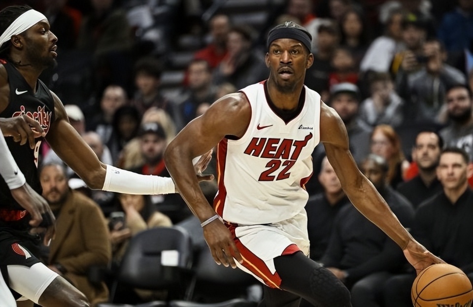 NBA总决赛倒计时，迈阿密热火集结日远射贴柱，细节引发关注，气氛紧张，训练强度明显提升的简单介绍-开云首页